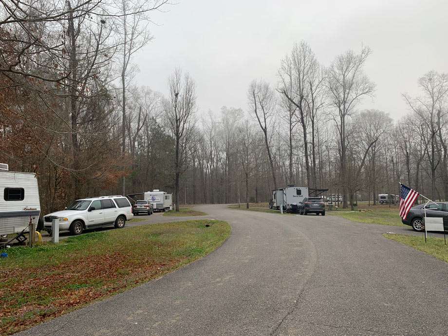 rv camping spots in an alabama Army corp of engineer campground